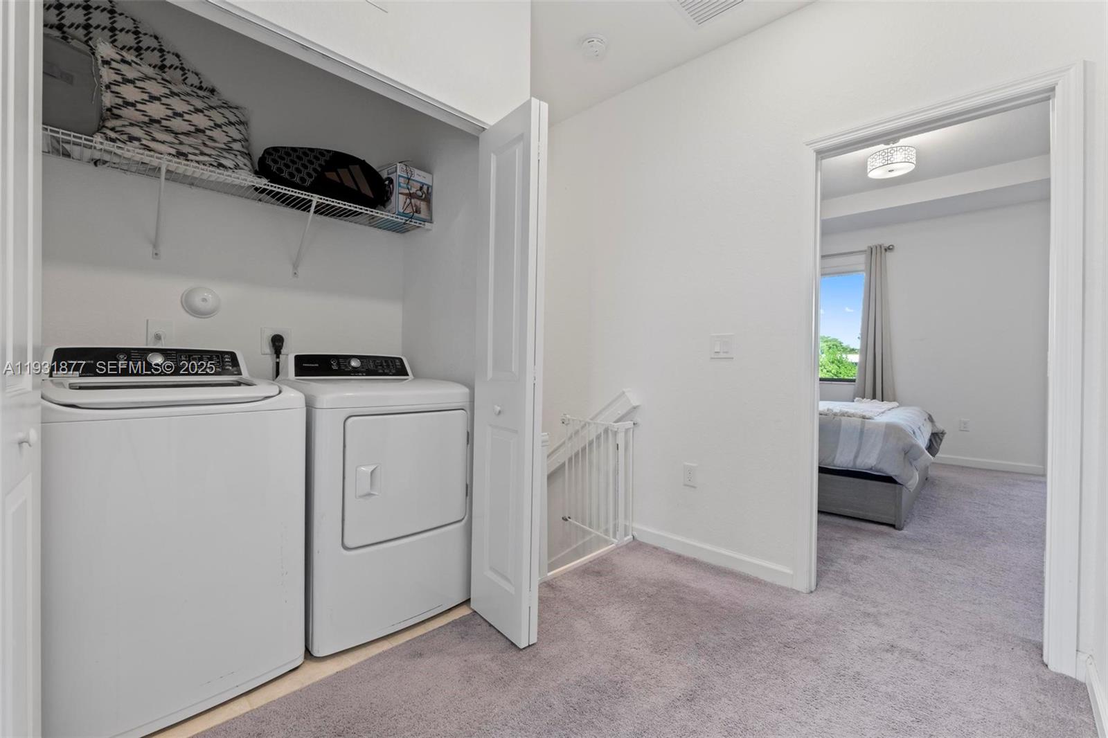 VIA VENTURA NEIGHBORHOOD - Residential Lease