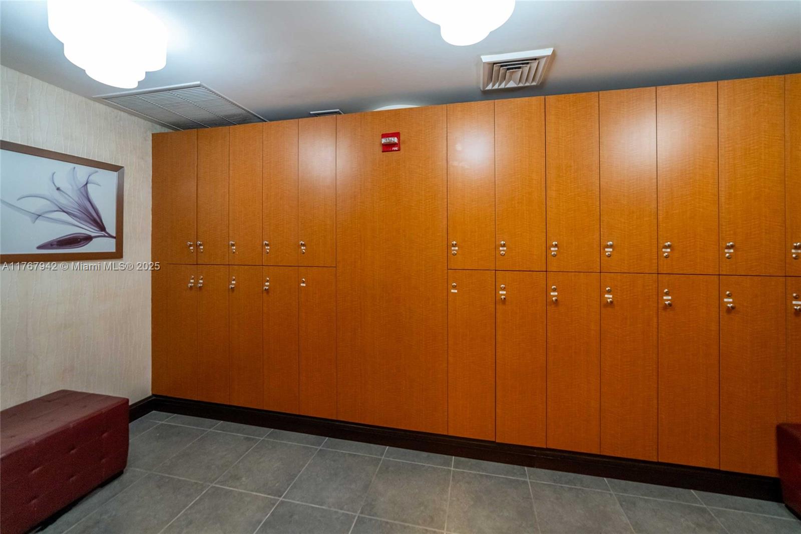 VIZCAYNE SOUTH CONDO - Residential Lease