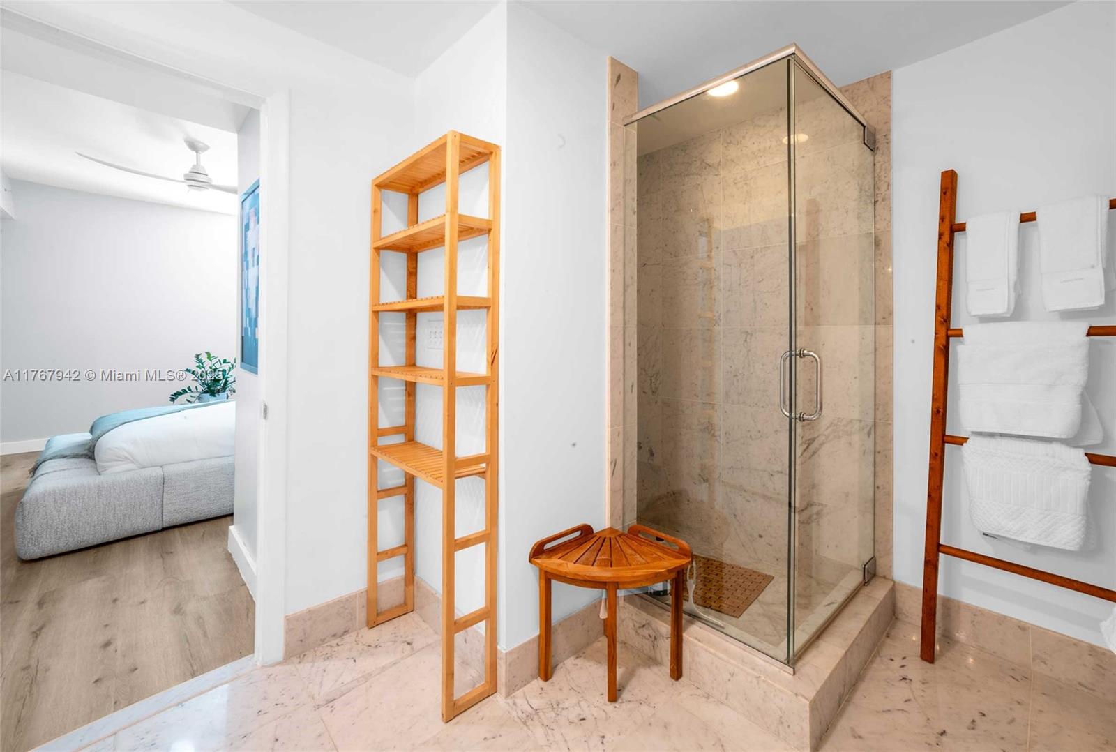 VIZCAYNE SOUTH CONDO - Residential Lease