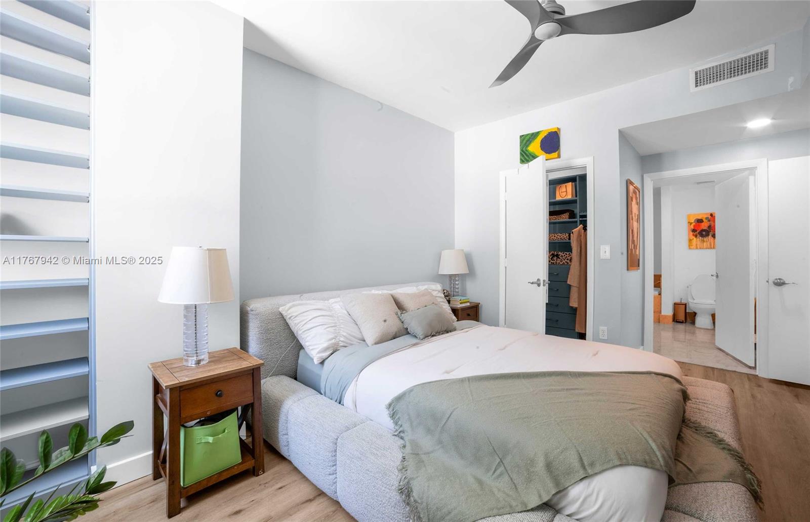 VIZCAYNE SOUTH CONDO - Residential Lease