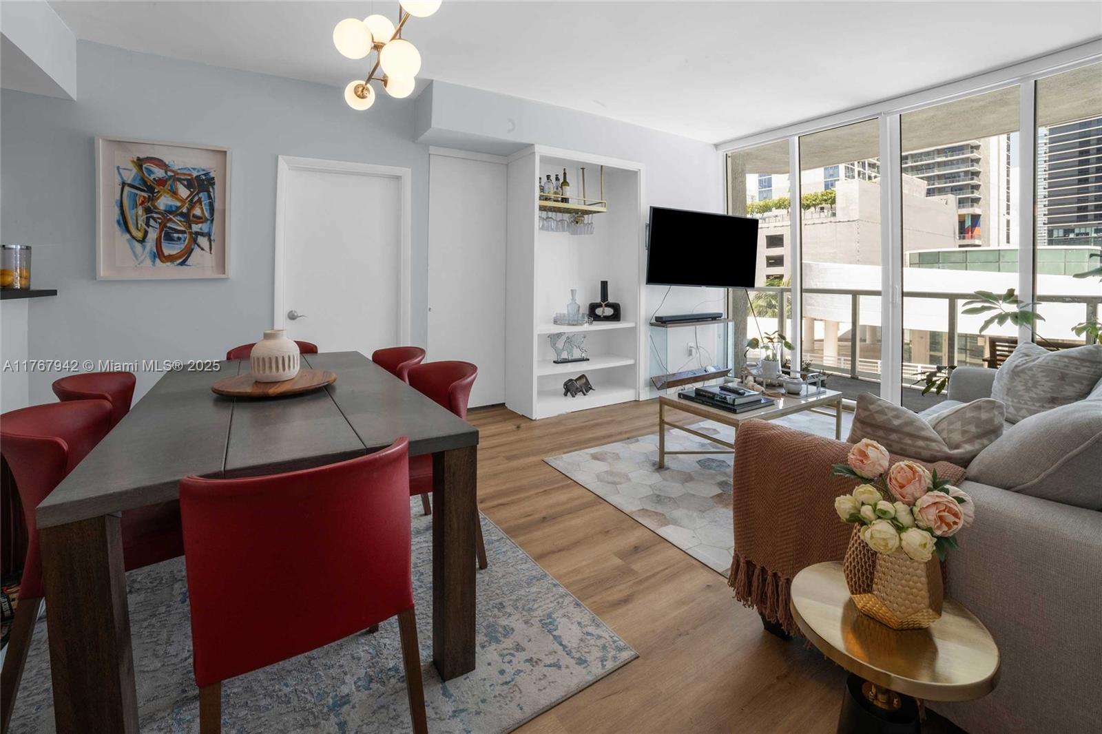 VIZCAYNE SOUTH CONDO - Residential Lease