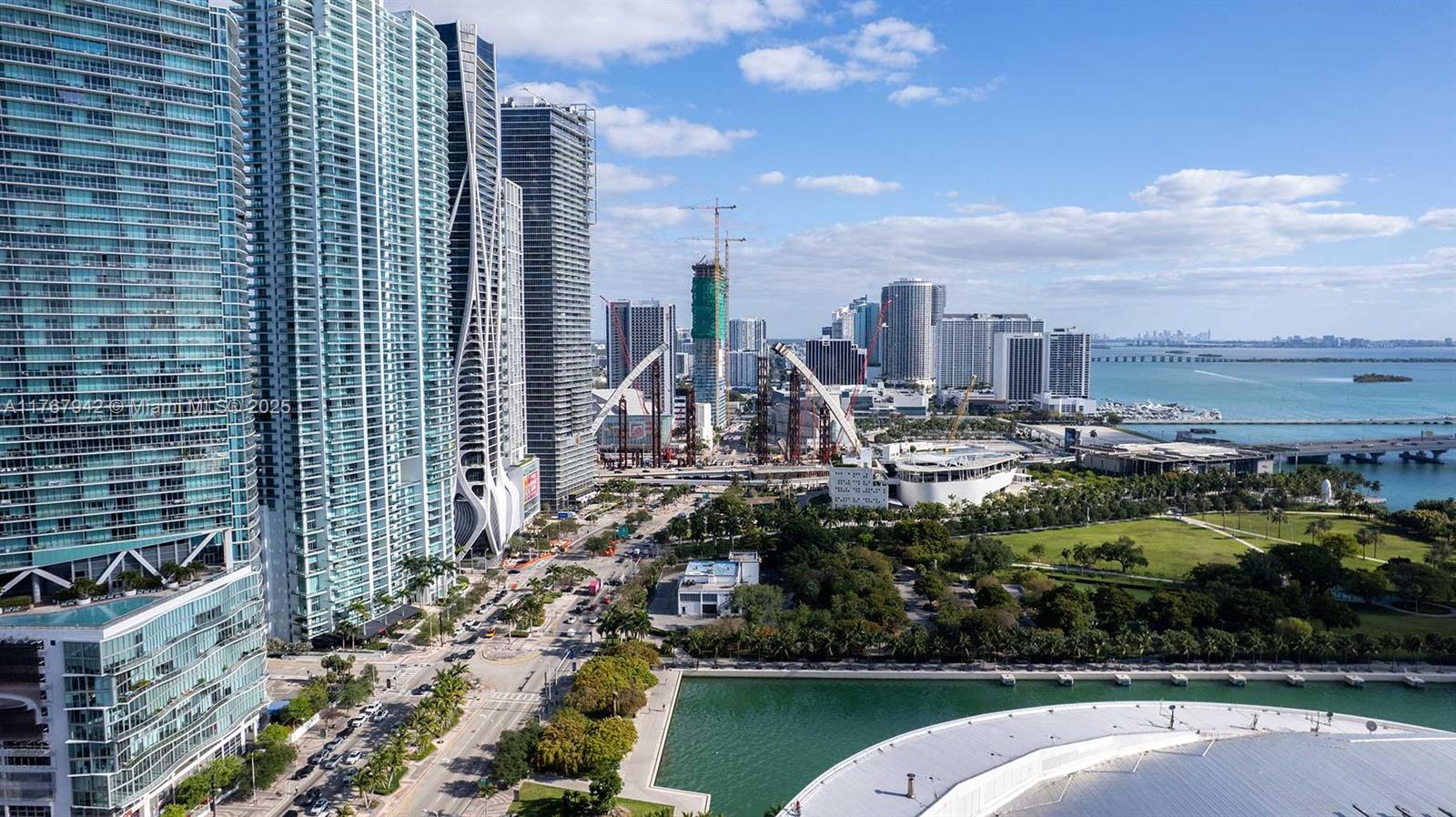 VIZCAYNE SOUTH CONDO - Residential Lease