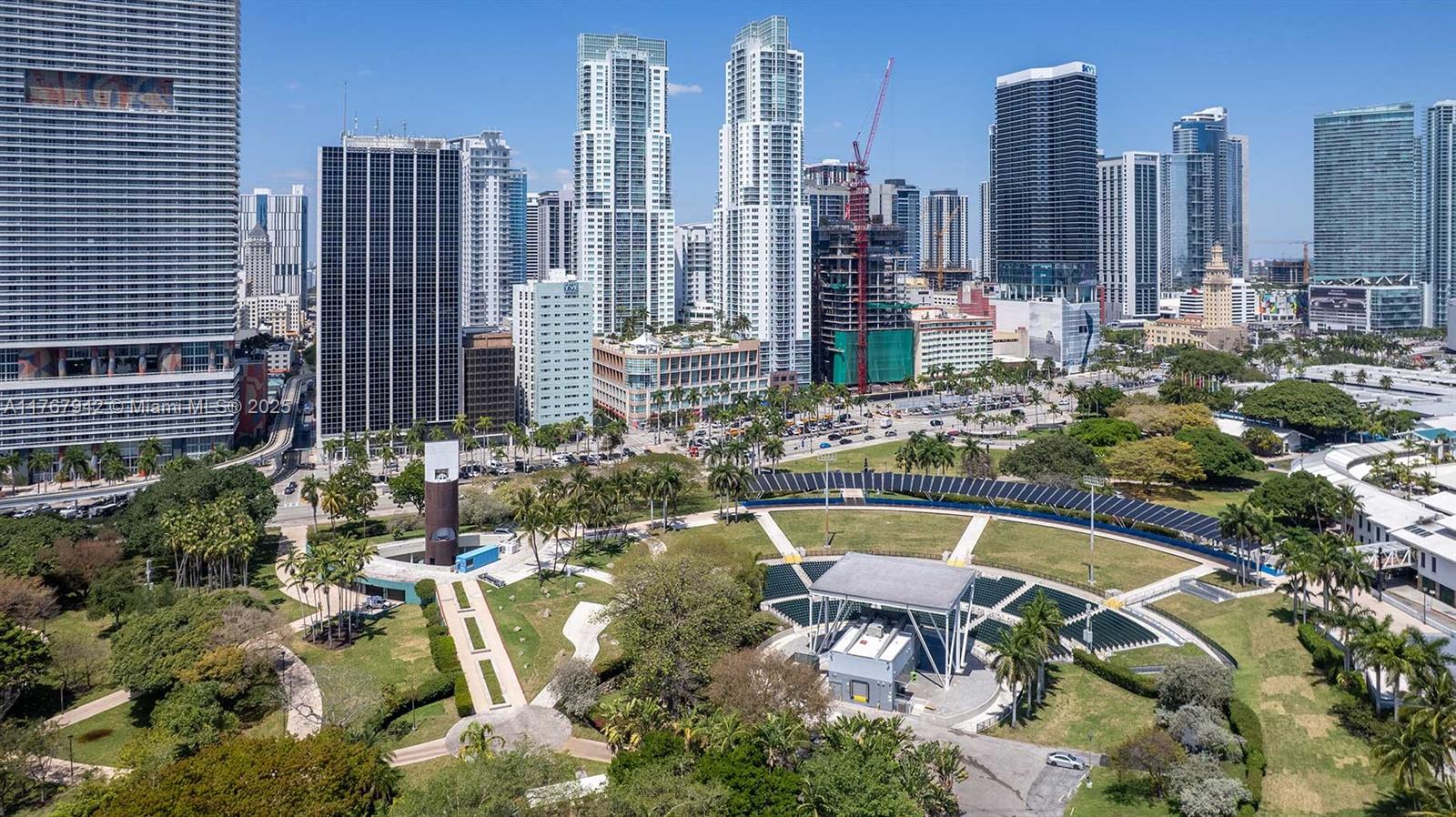 VIZCAYNE SOUTH CONDO - Residential Lease