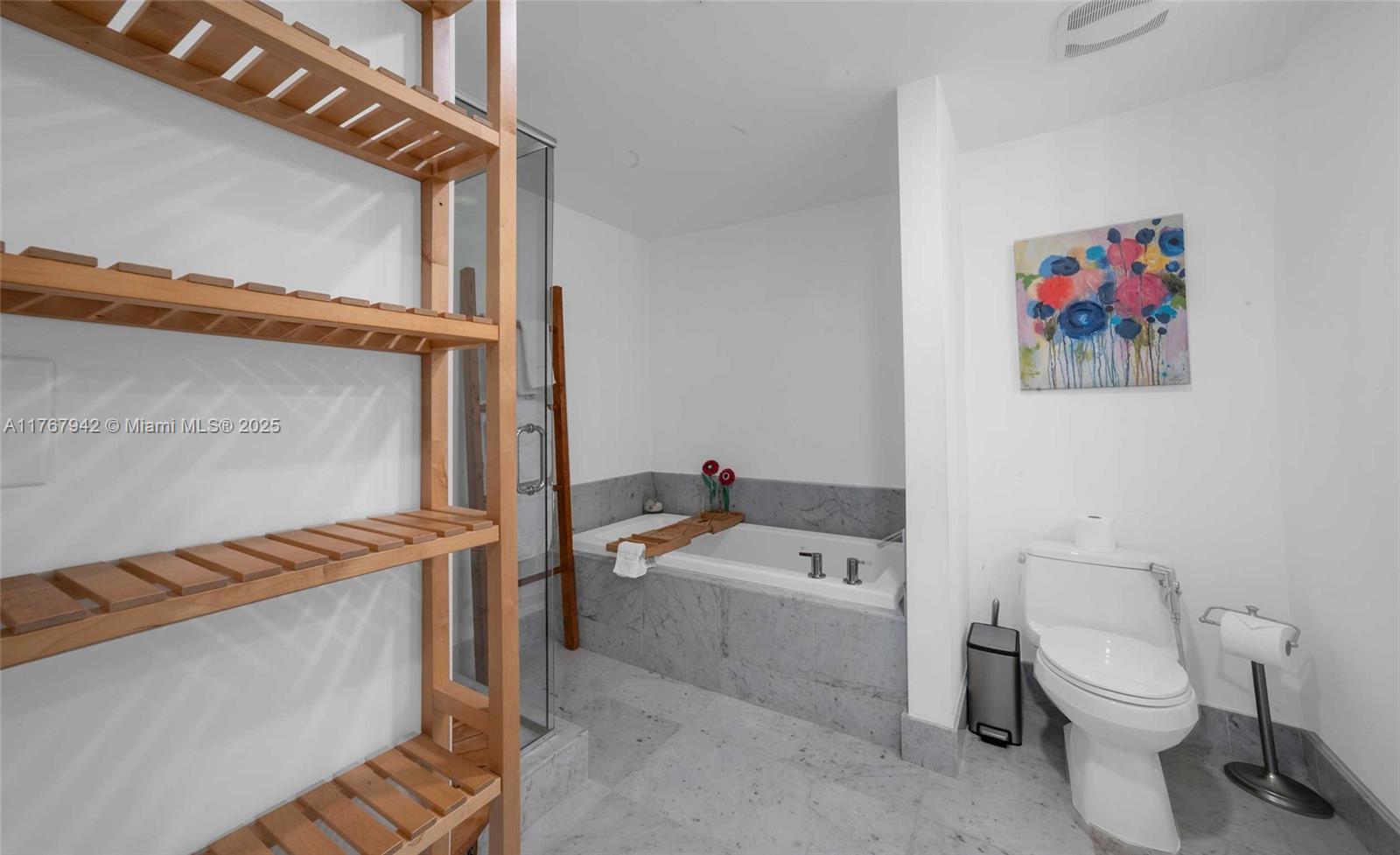 VIZCAYNE SOUTH CONDO - Residential Lease