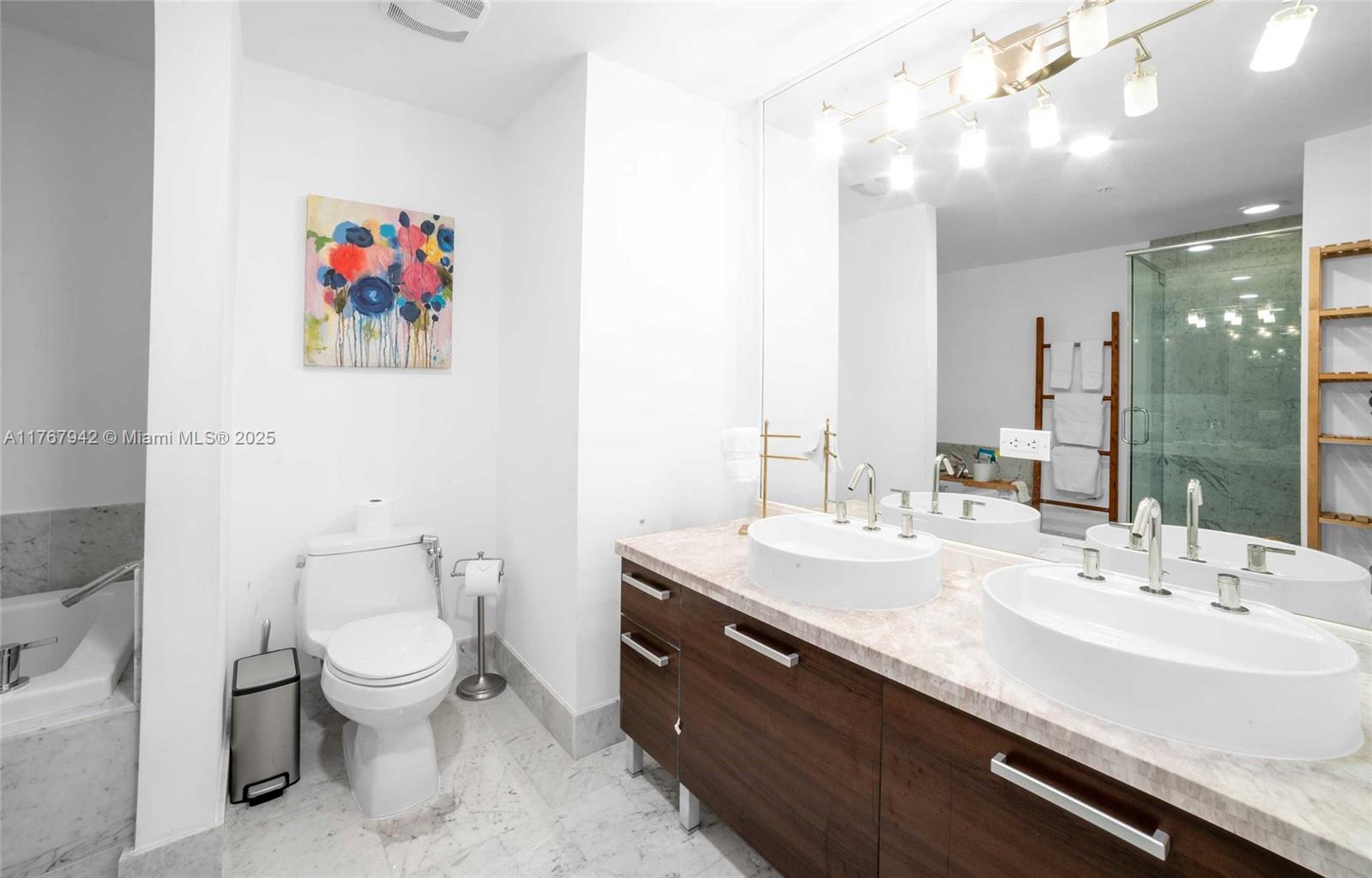 VIZCAYNE SOUTH CONDO - Residential Lease