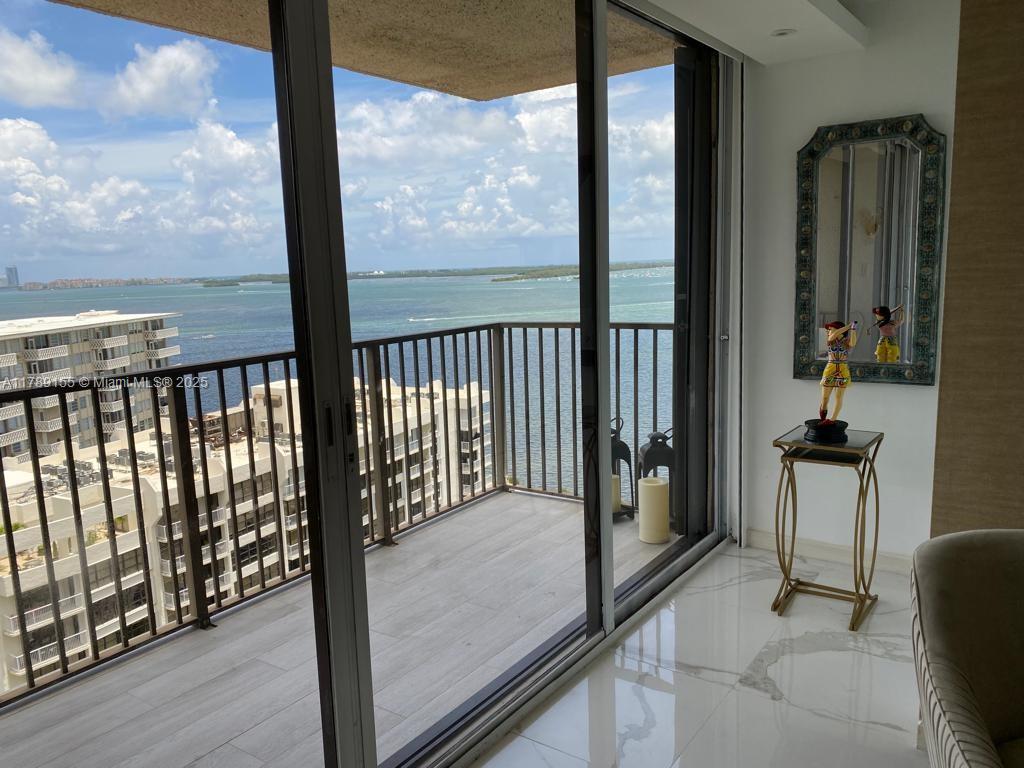 1450 Brickell Bay Dr 1709
