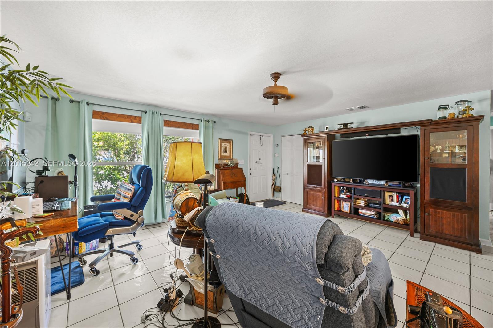 PALM BEACH CABANA COLONY - Residential