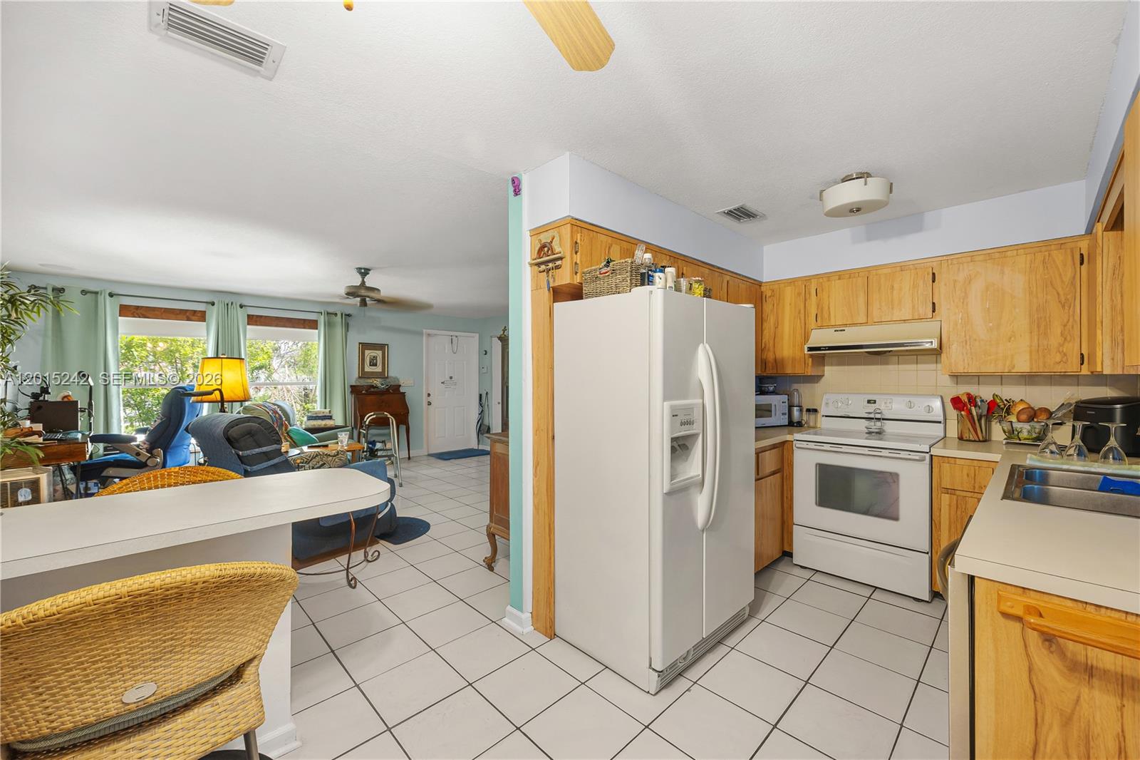 PALM BEACH CABANA COLONY - Residential