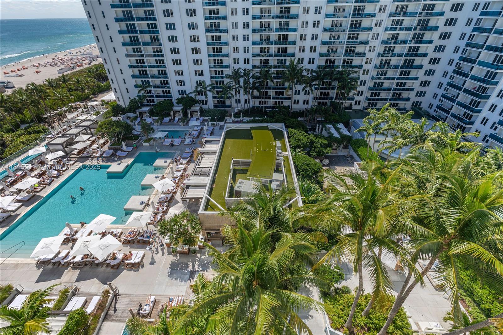 1 HOTEL - Residential Lease