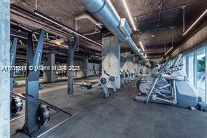 1 HOTEL - Residential Lease