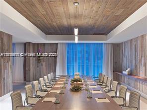 1 HOTEL - Residential Lease