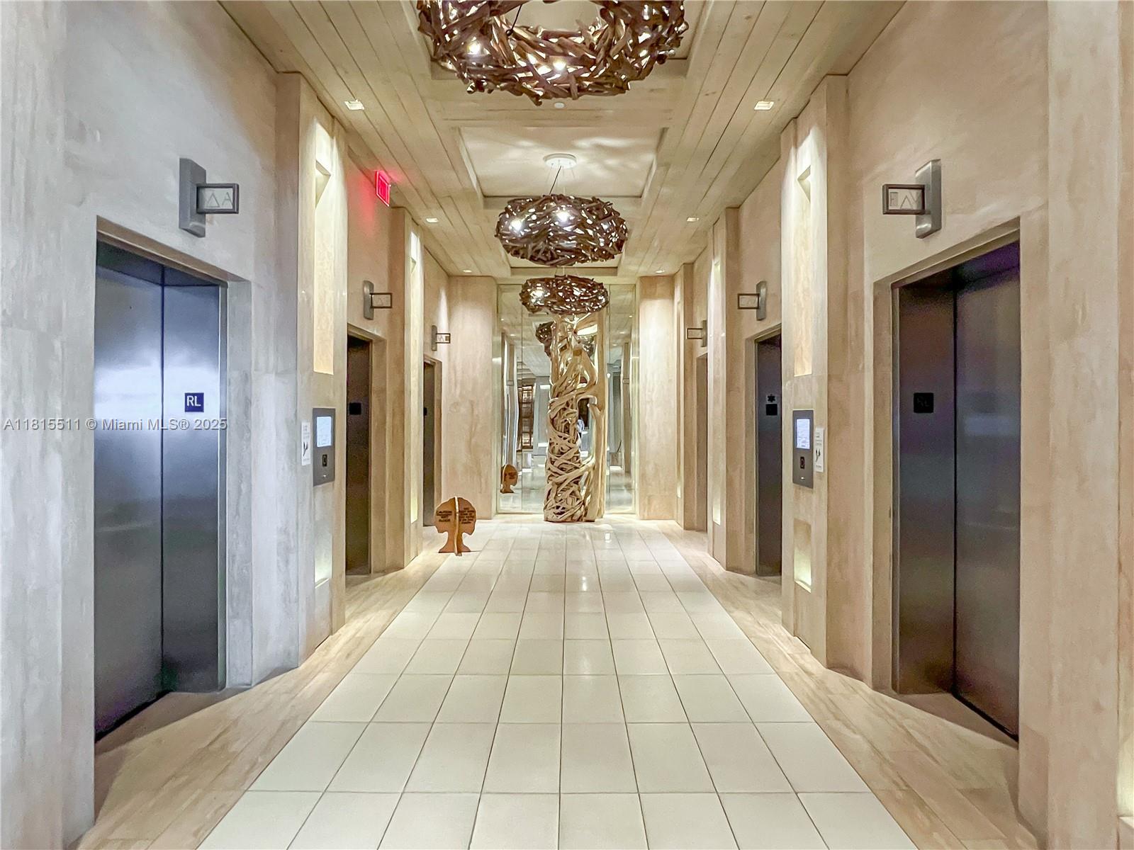 1 HOTEL - Residential Lease