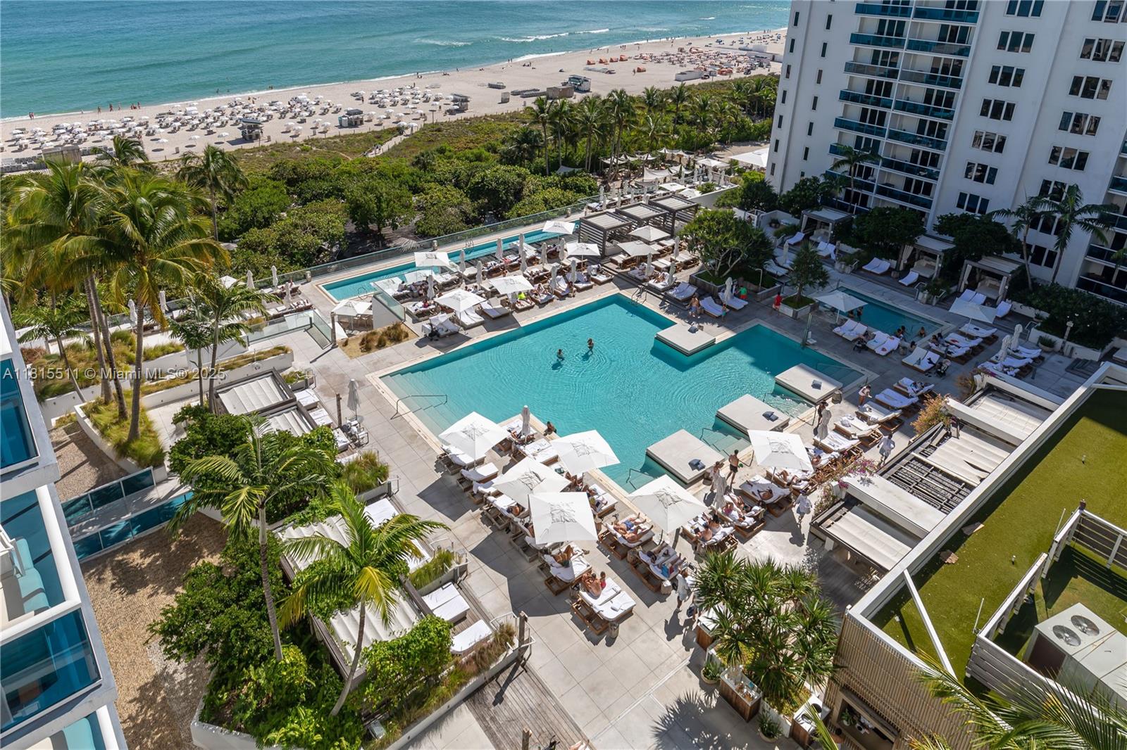 1 HOTEL - Residential Lease