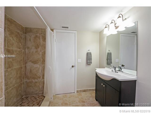 AZURE LAKE CONDO - Residential