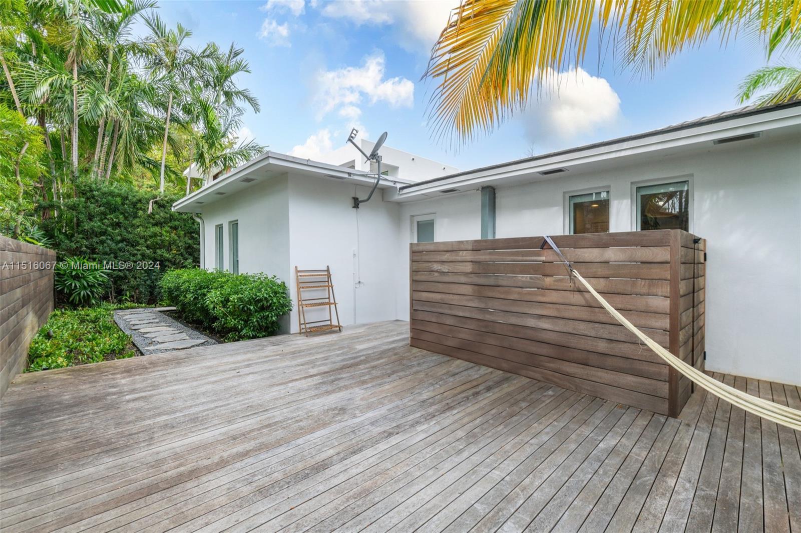 DI LIDO ISLAND - Residential