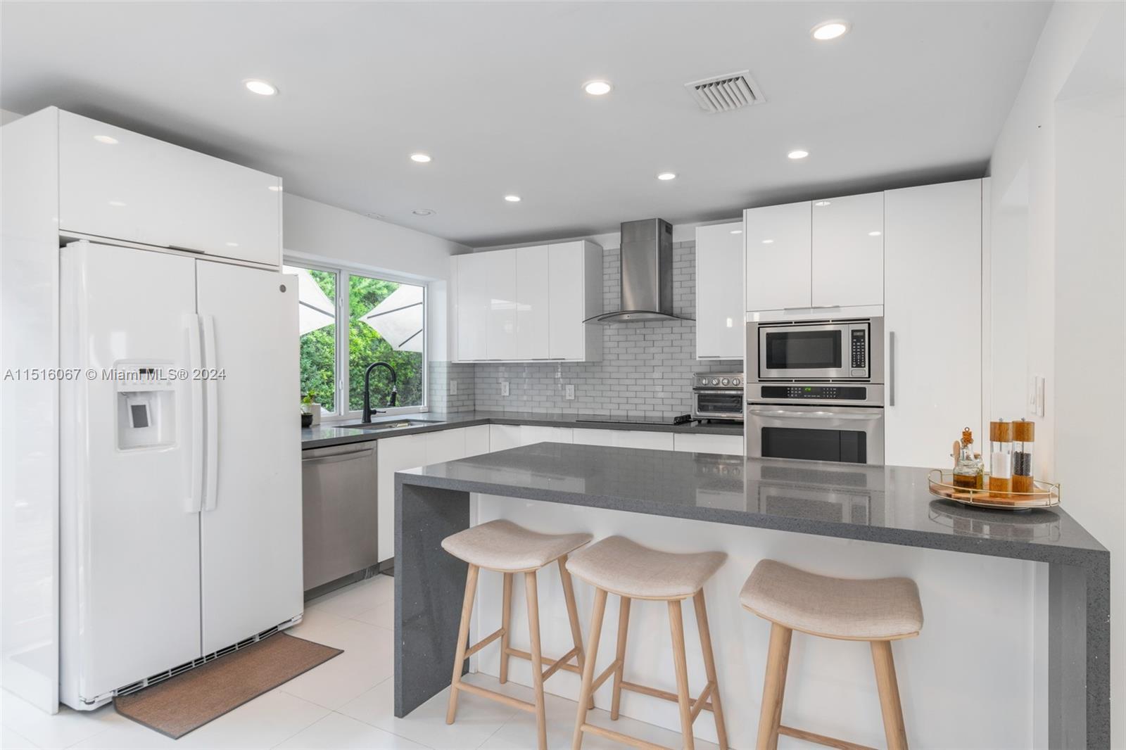 DI LIDO ISLAND - Residential