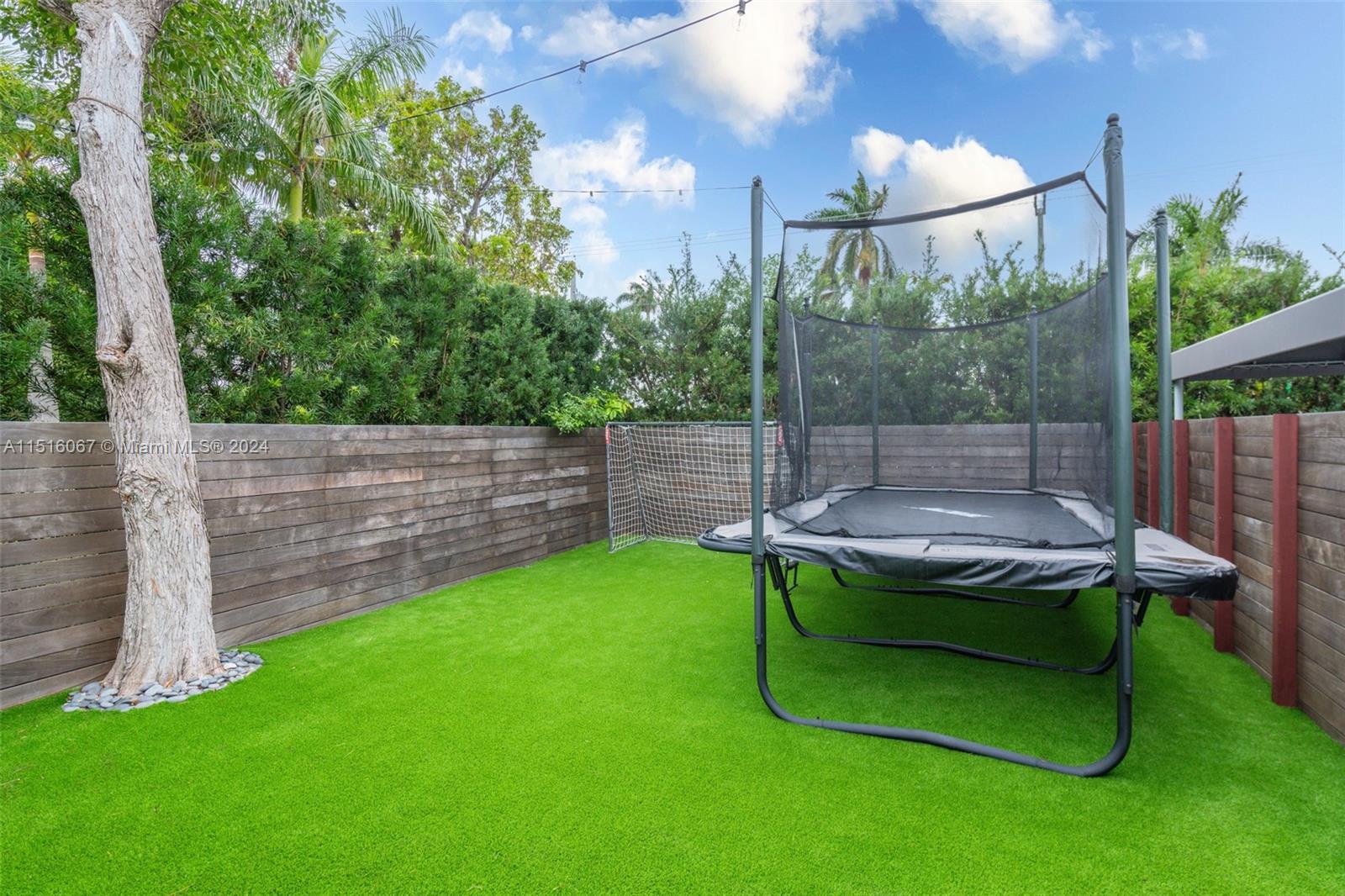 DI LIDO ISLAND - Residential