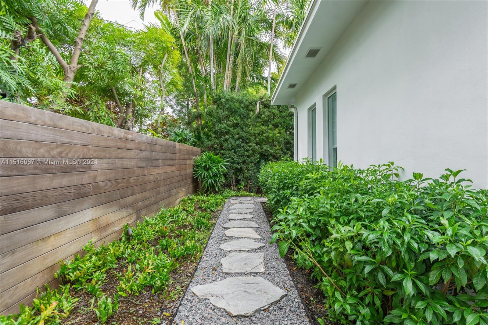 DI LIDO ISLAND - Residential