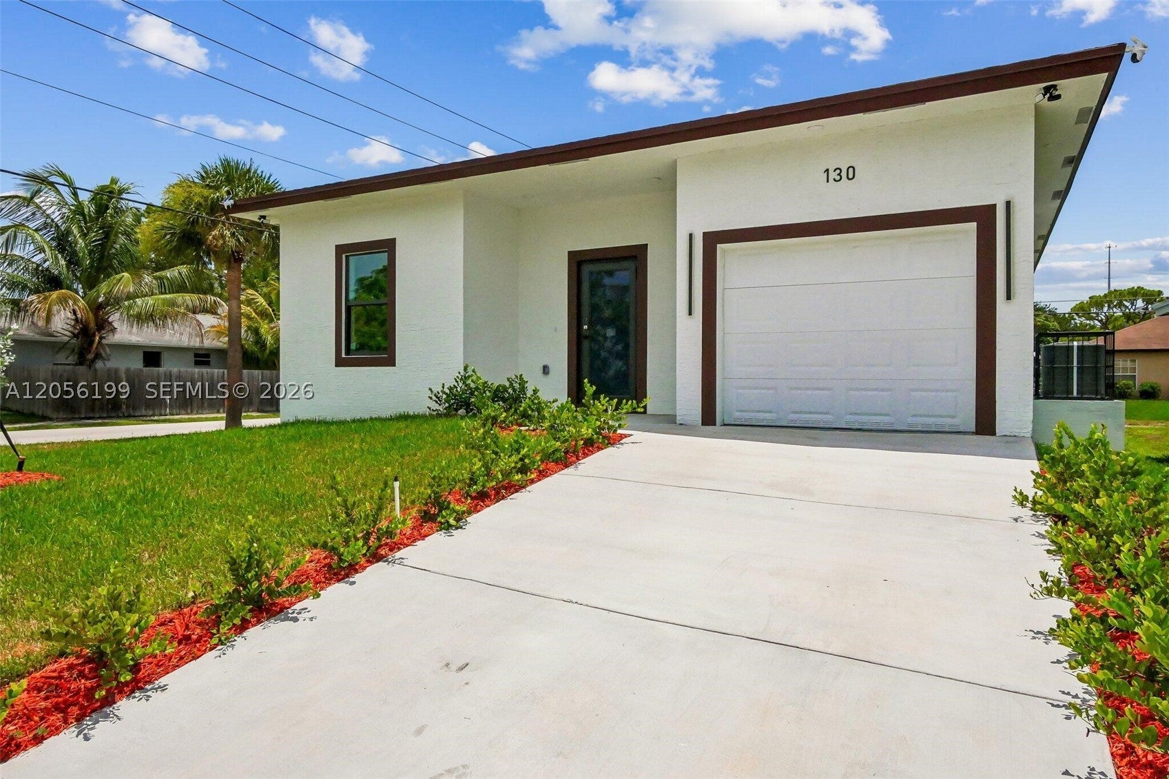 130 NW 28th Ter