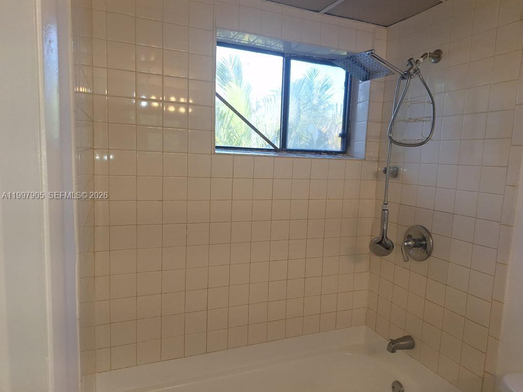 EASTSIDE MANOR CONDO - Residential Lease