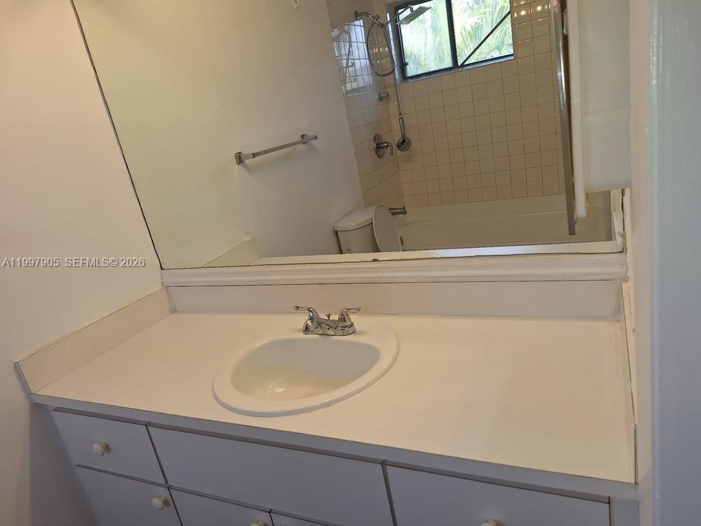 EASTSIDE MANOR CONDO - Residential Lease