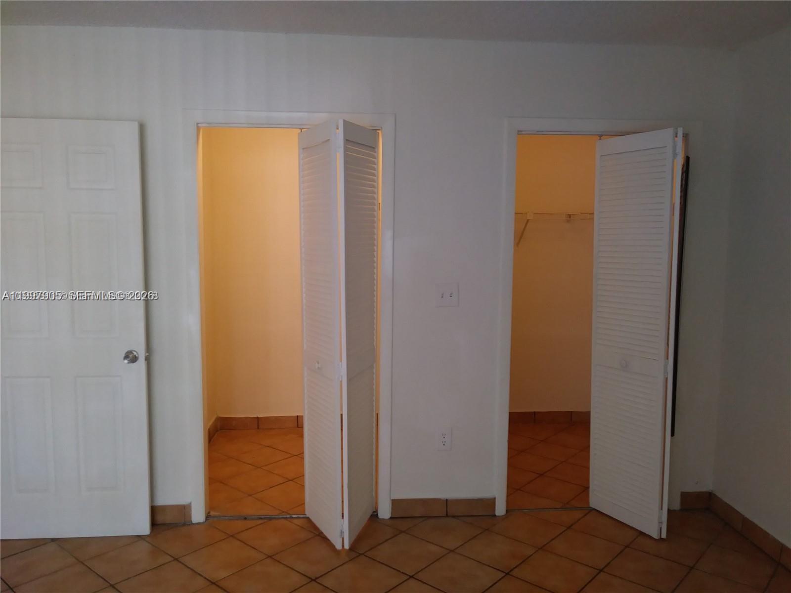 EASTSIDE MANOR CONDO - Residential Lease