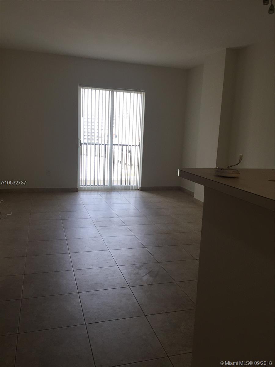 TEN ARAGON CONDO - Residential Lease