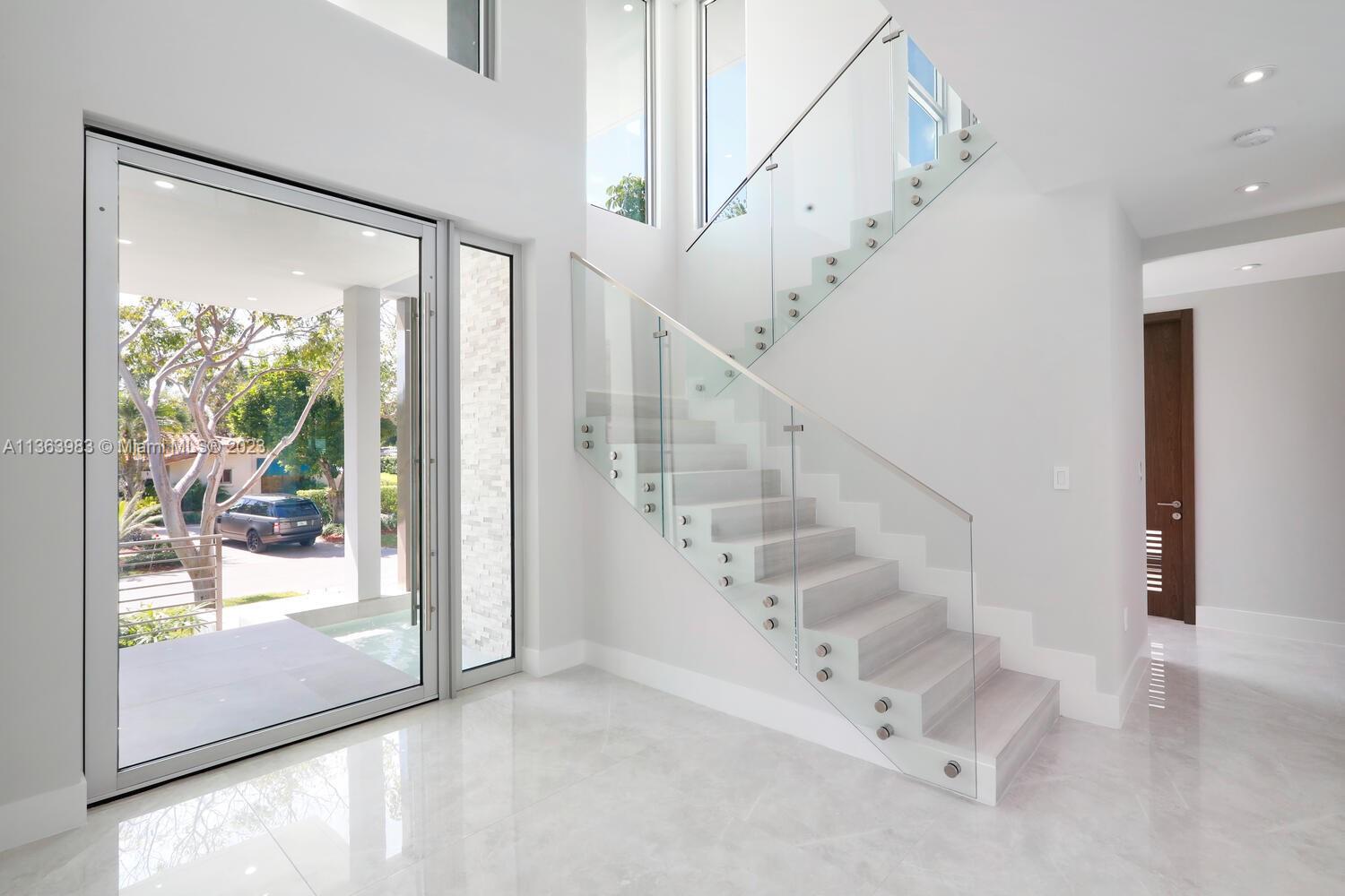 TROPICAL ISLE HOMES SUB 4 - Residential