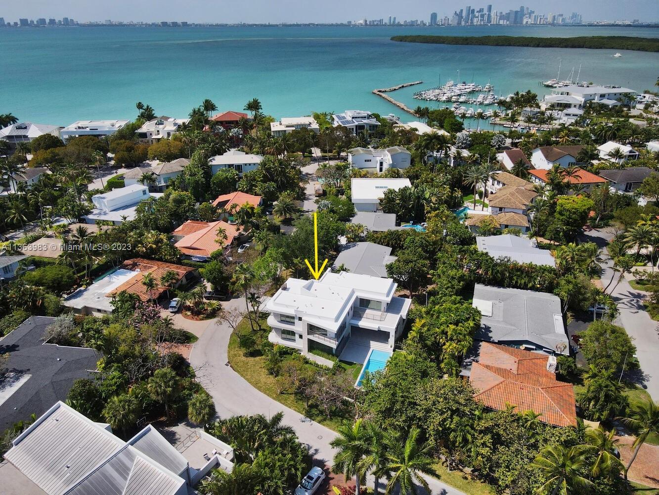 TROPICAL ISLE HOMES SUB 4 - Residential