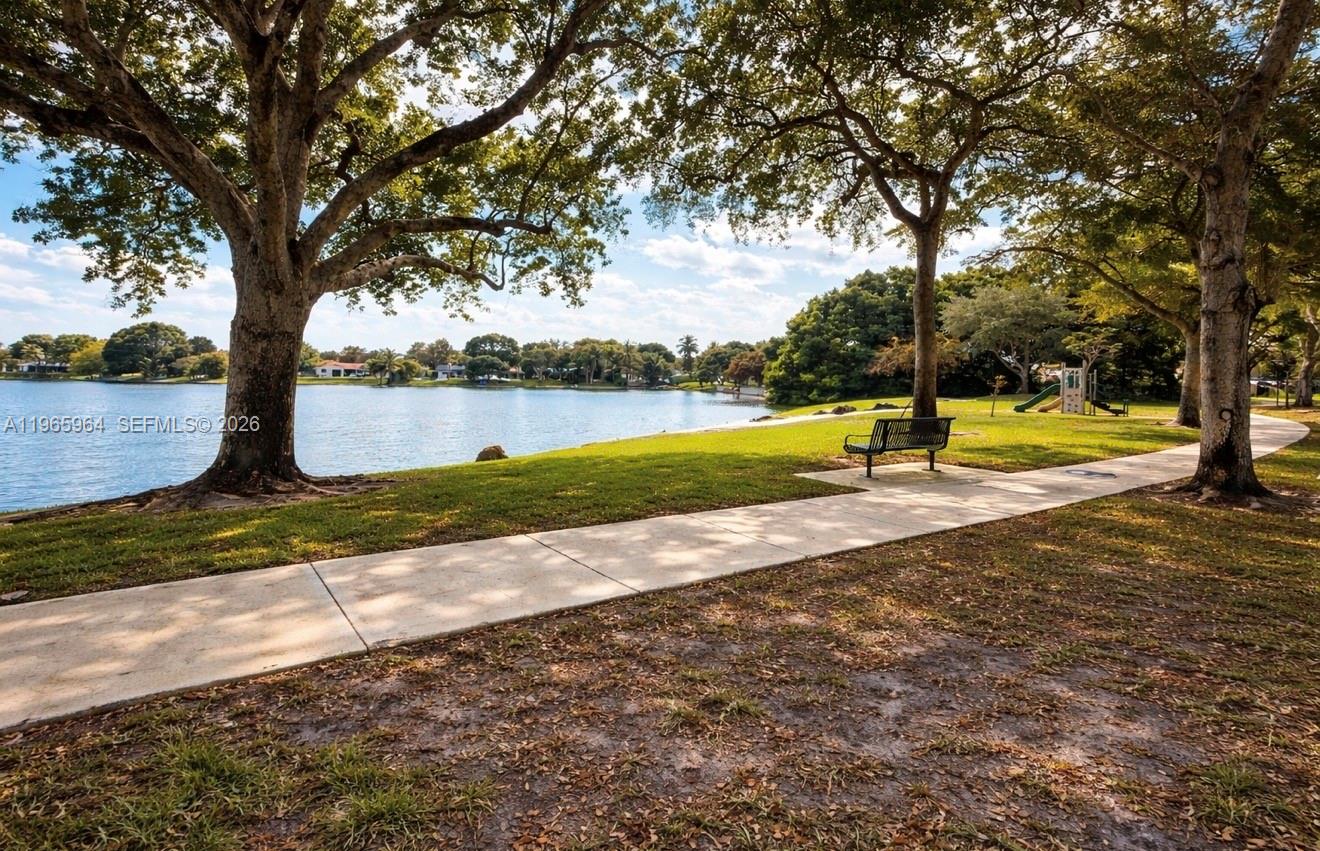 MIAMI LAKES SEC 7 - Residential