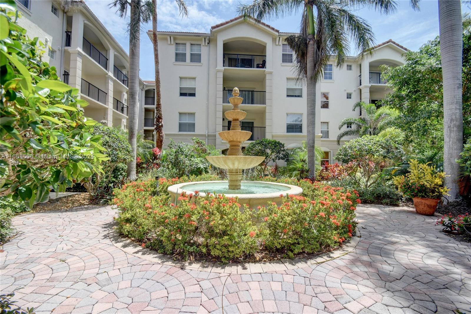 TUSCANY ON THE INTRACOAST - Residential