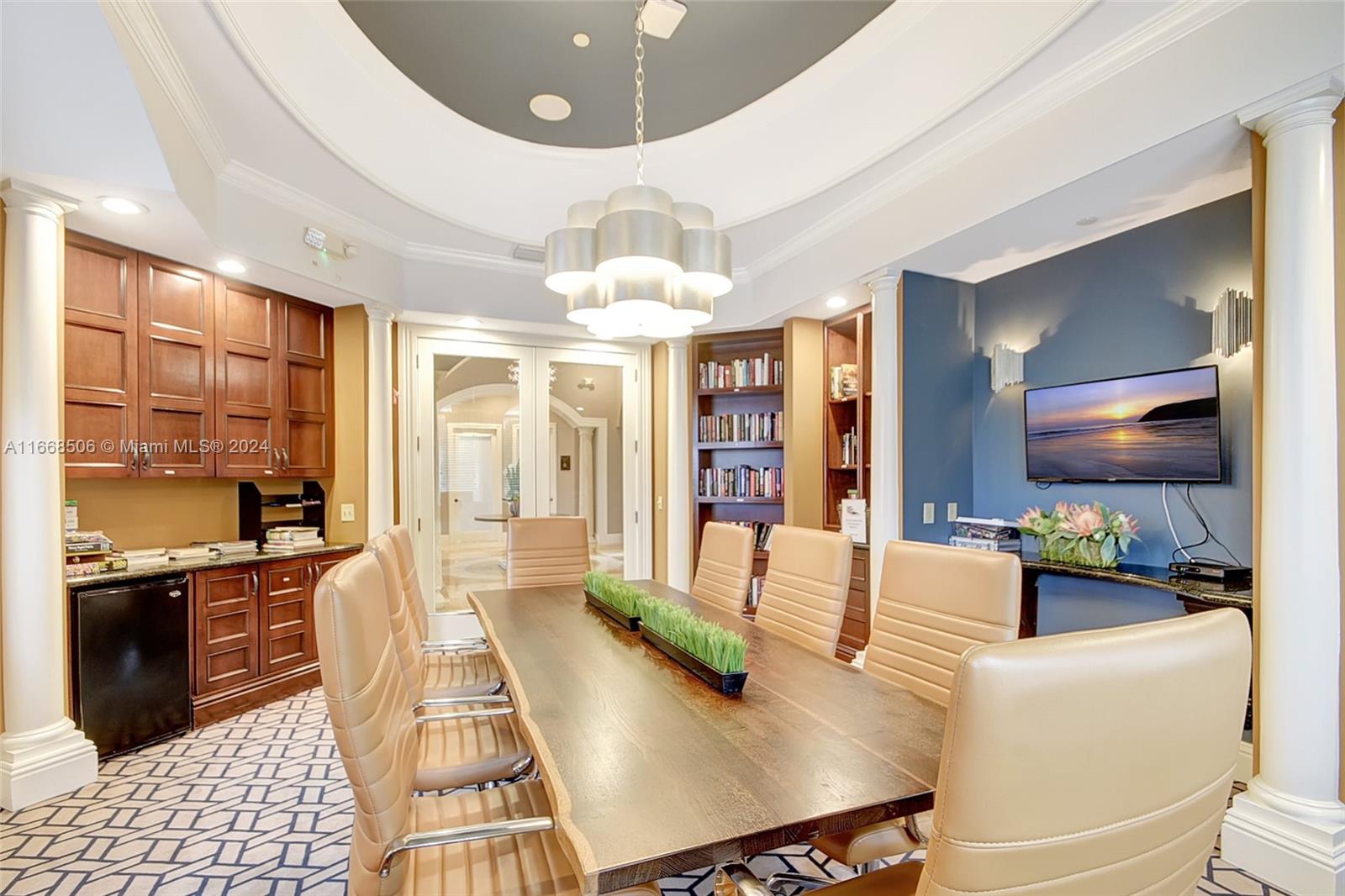TUSCANY ON THE INTRACOAST - Residential