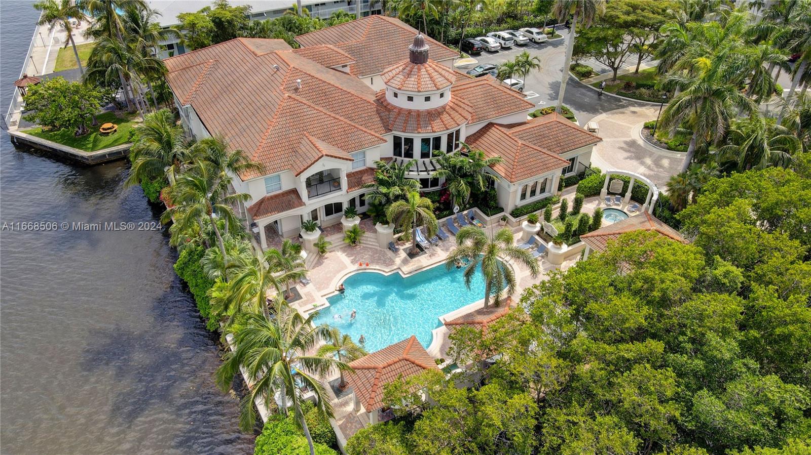 TUSCANY ON THE INTRACOAST - Residential
