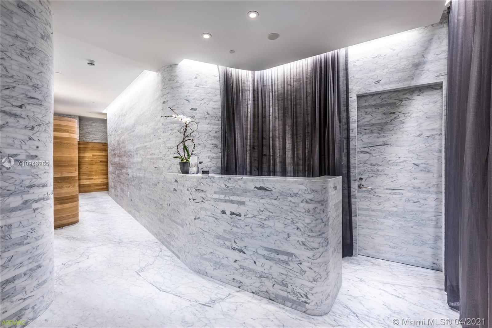 THE GROVE AT GRAND BAY - Residential