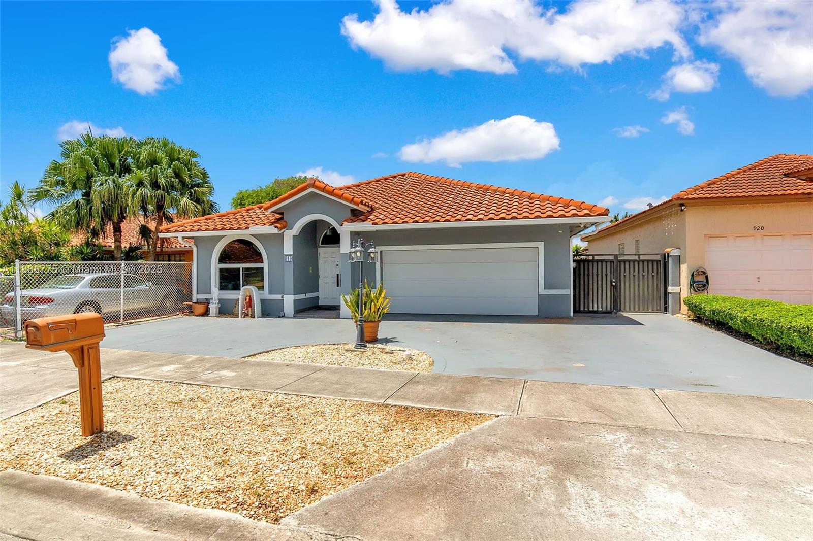 910 NW 133rd Ave