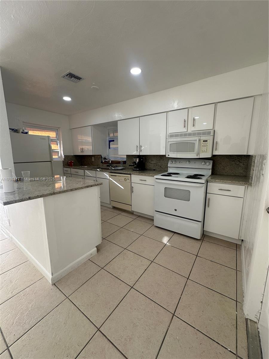 NORTHWOOD ADD - Residential Lease
