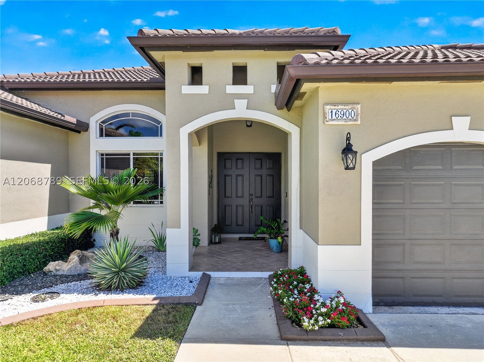 16900 SW 296th St