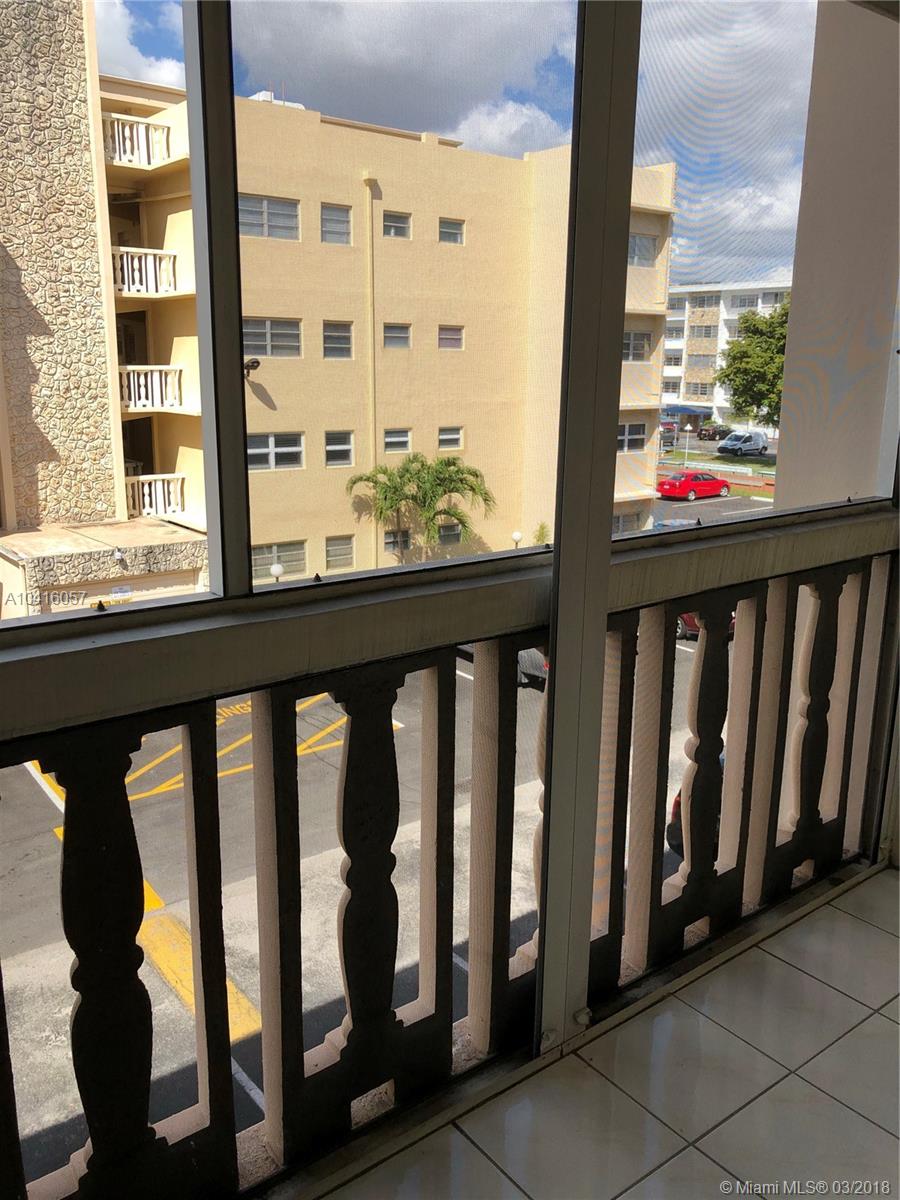 FOURTH GULFSTREAM GARDENS - Residential Lease