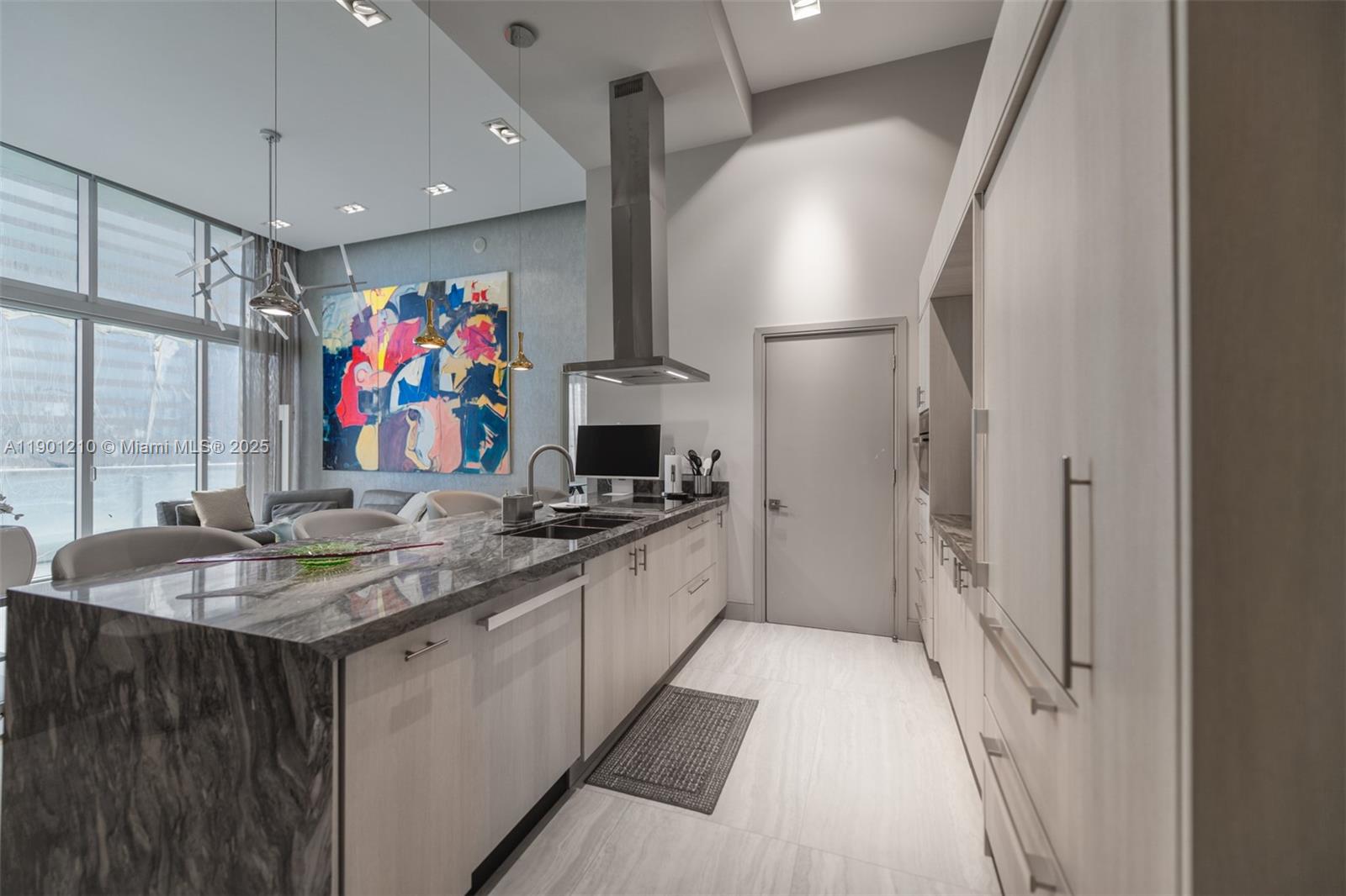ICON BRICKELL NO TWO - Residential