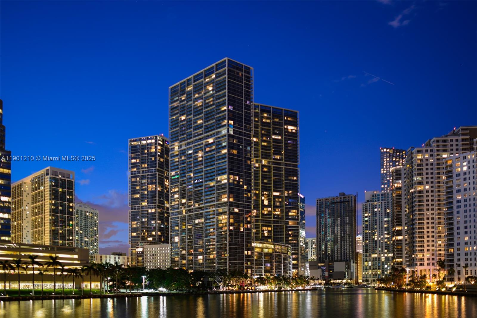 ICON BRICKELL NO TWO - Residential