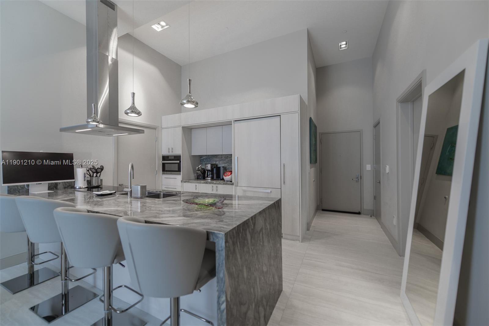 ICON BRICKELL NO TWO - Residential