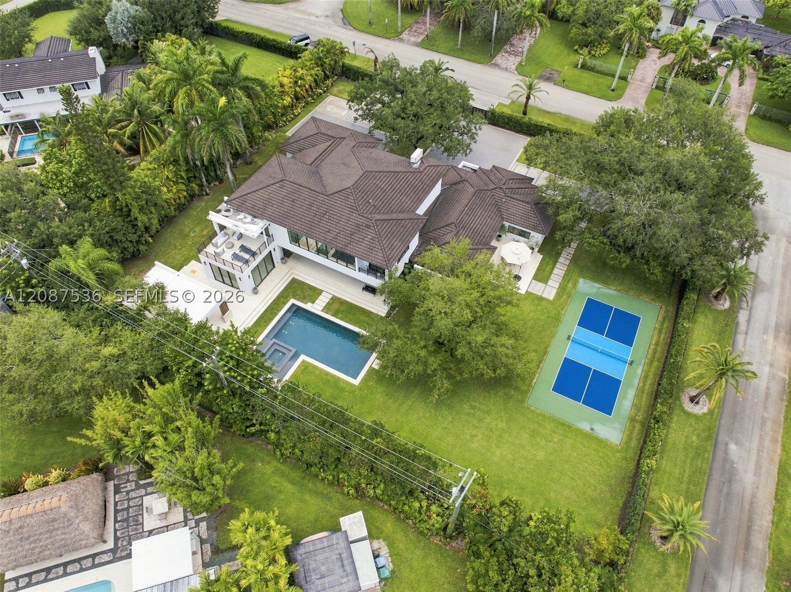 View photos, virtual tours, details... 8920 SW 96th St