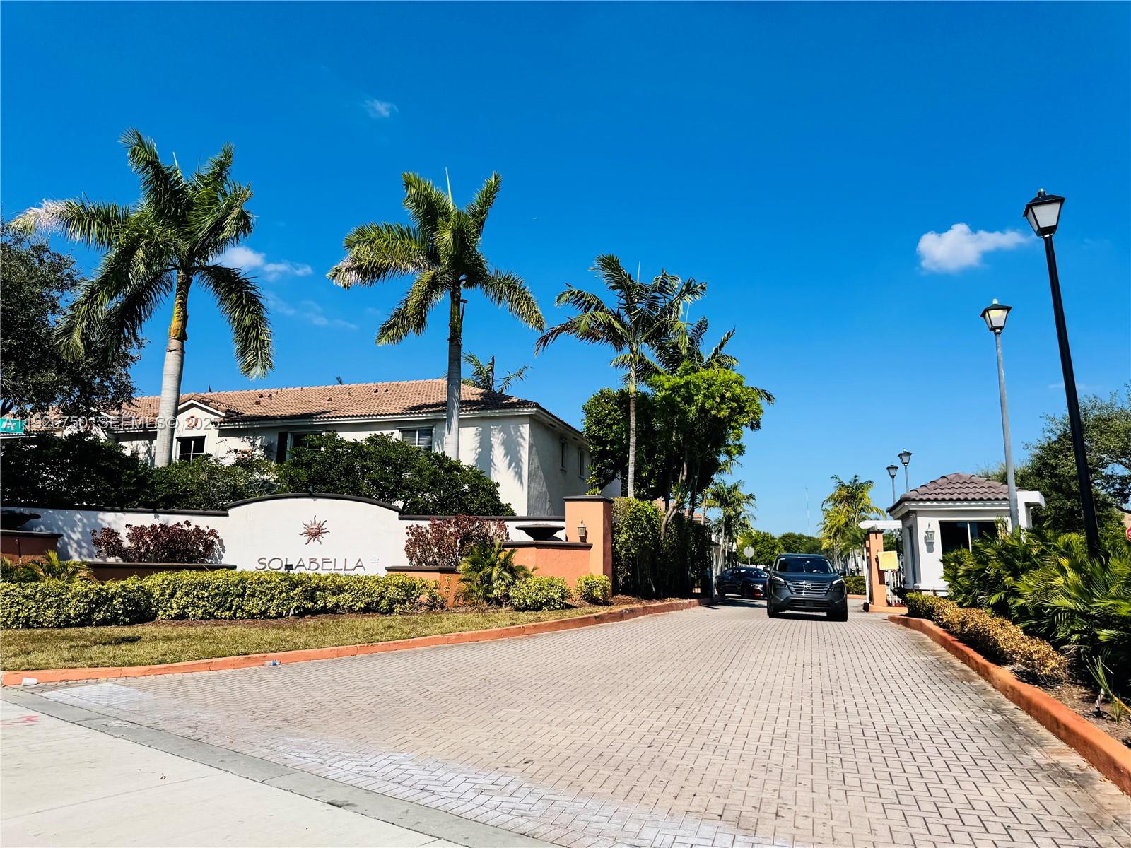 SOLABELLA CONDO - Residential