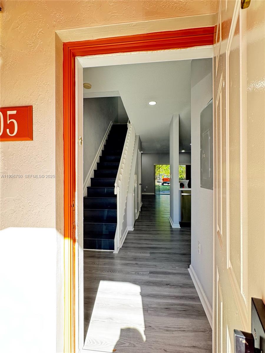 SOLABELLA CONDO - Residential