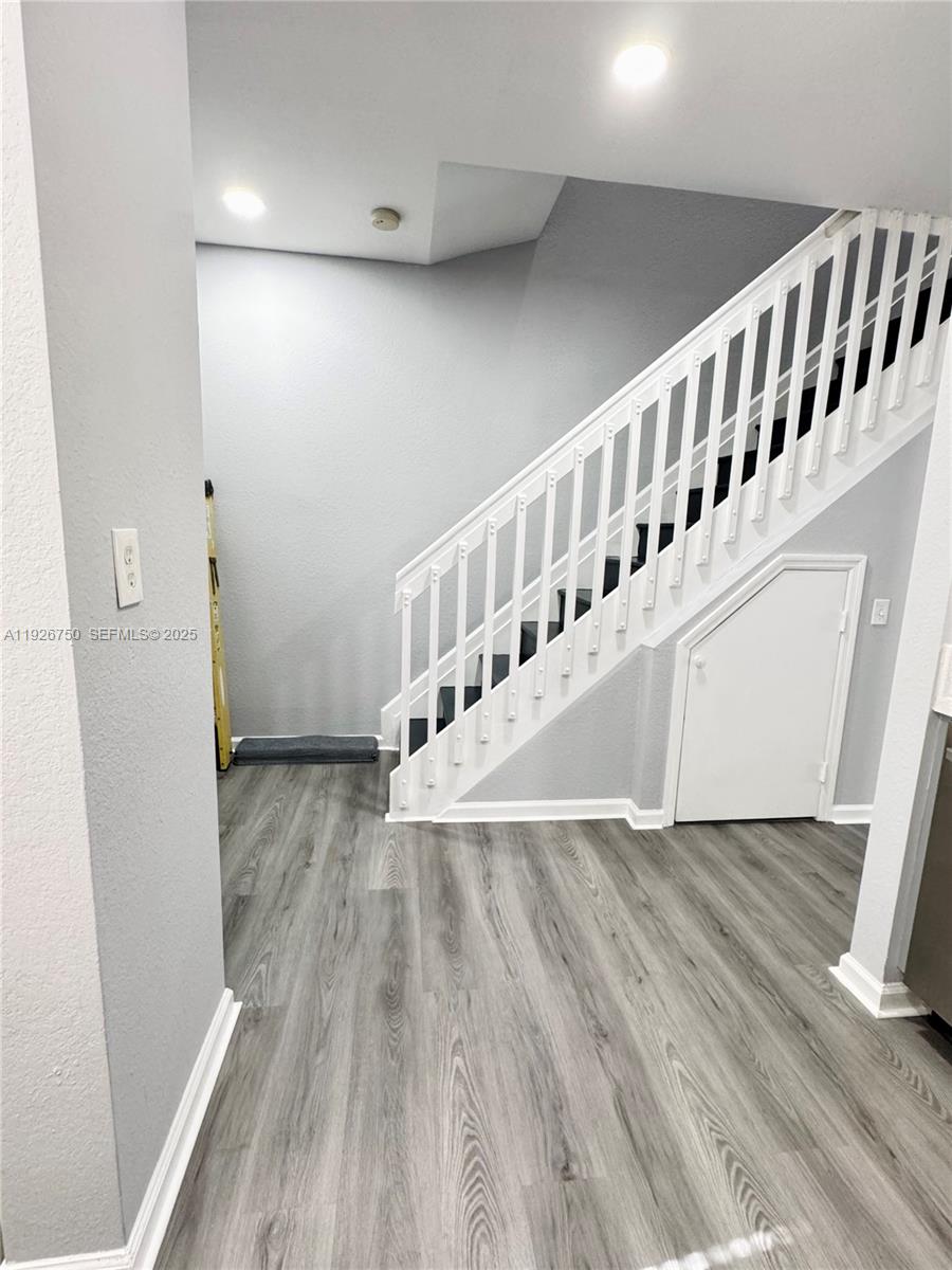 SOLABELLA CONDO - Residential