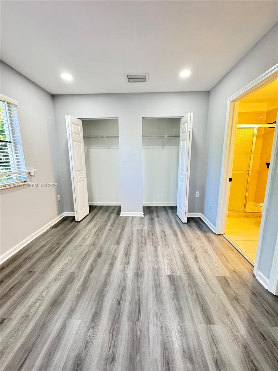 SOLABELLA CONDO - Residential