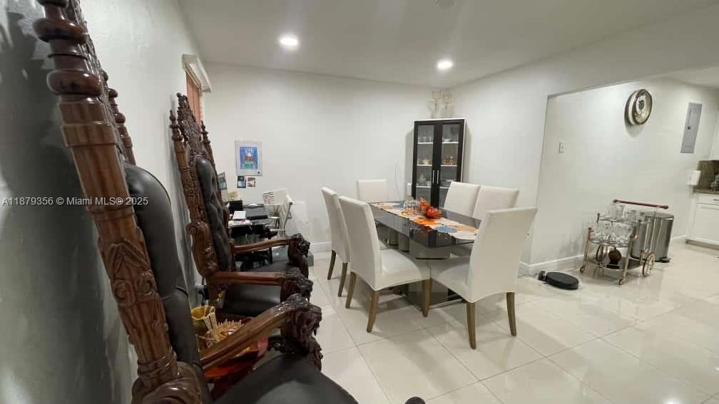 CAROLINA HEIGHTS 2ND SEC - Residential Income