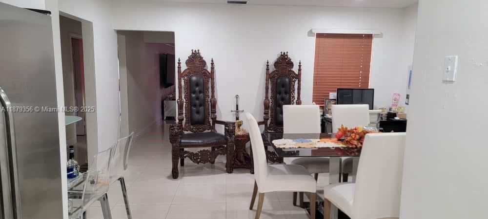 CAROLINA HEIGHTS 2ND SEC - Residential Income