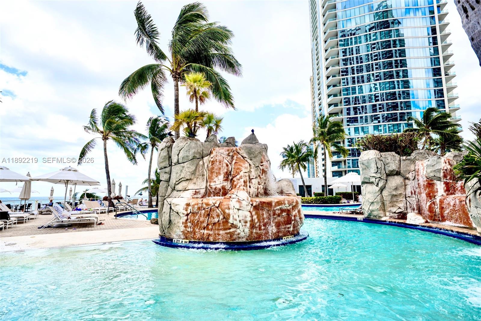 18001 SE Collins Ave 2111