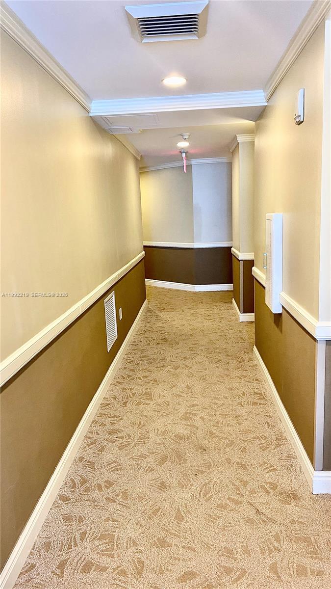 TRUMP INTERNATIONAL SONES - Residential